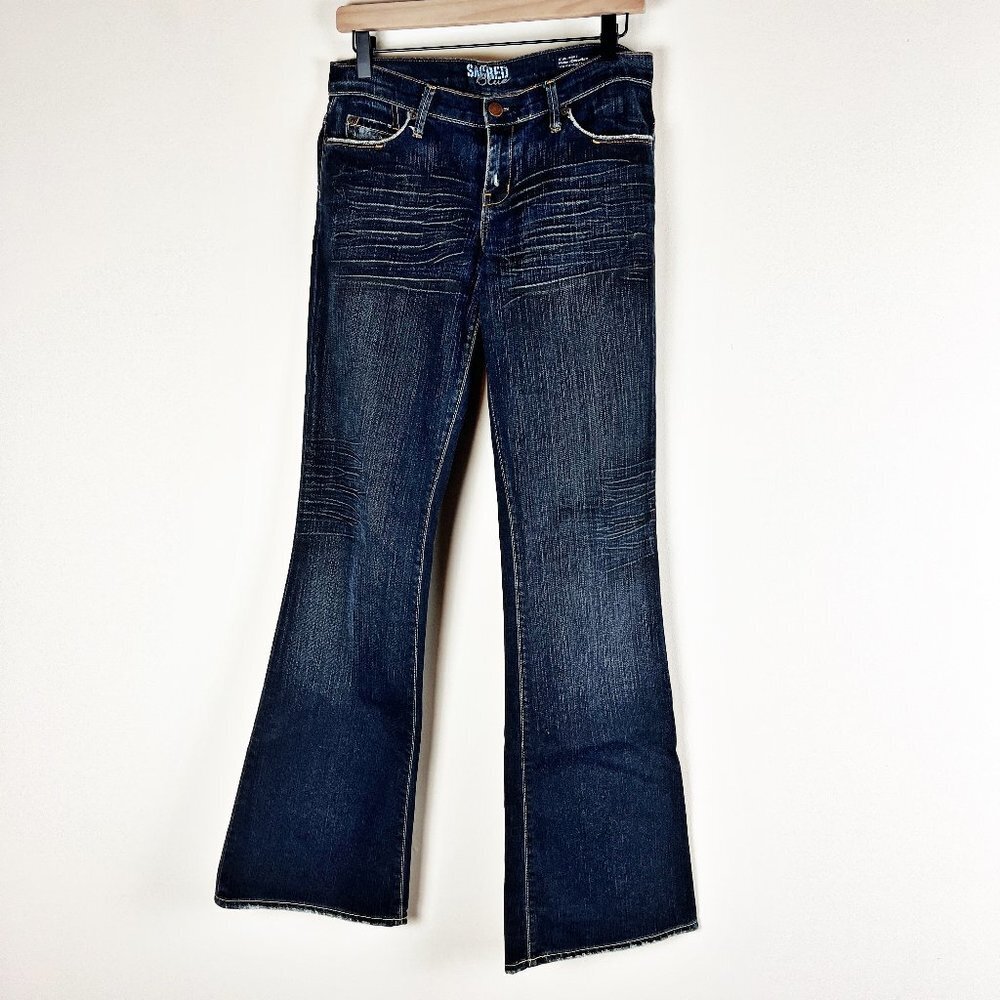 2/$20 Sacred Blue Low Rise Slight Flare Jeans 26 - Picture 1 of 5